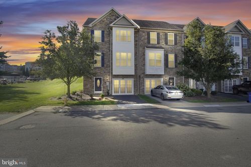 1216 Stonehaven Way, YORK, PA, 17403-9034 | Card Image