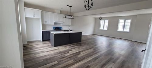 54-435 Callaway Rd, London, ON, N6G2N1 | Card Image