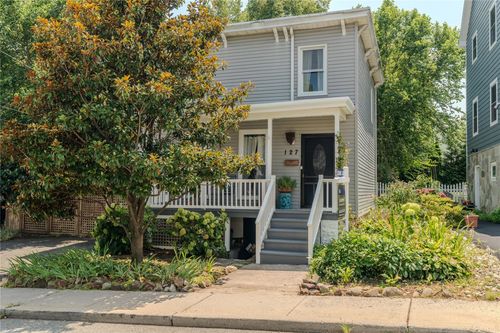 127 Depew Ave, Nyack, NY, 10960-3709 | Card Image