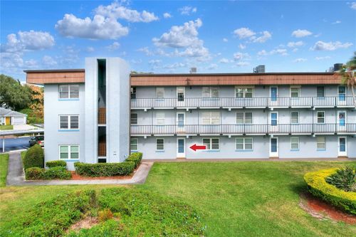 apt-113d-333 Lake Howard Dr Nw, WINTER HAVEN, FL, 33880-2314 | Card Image