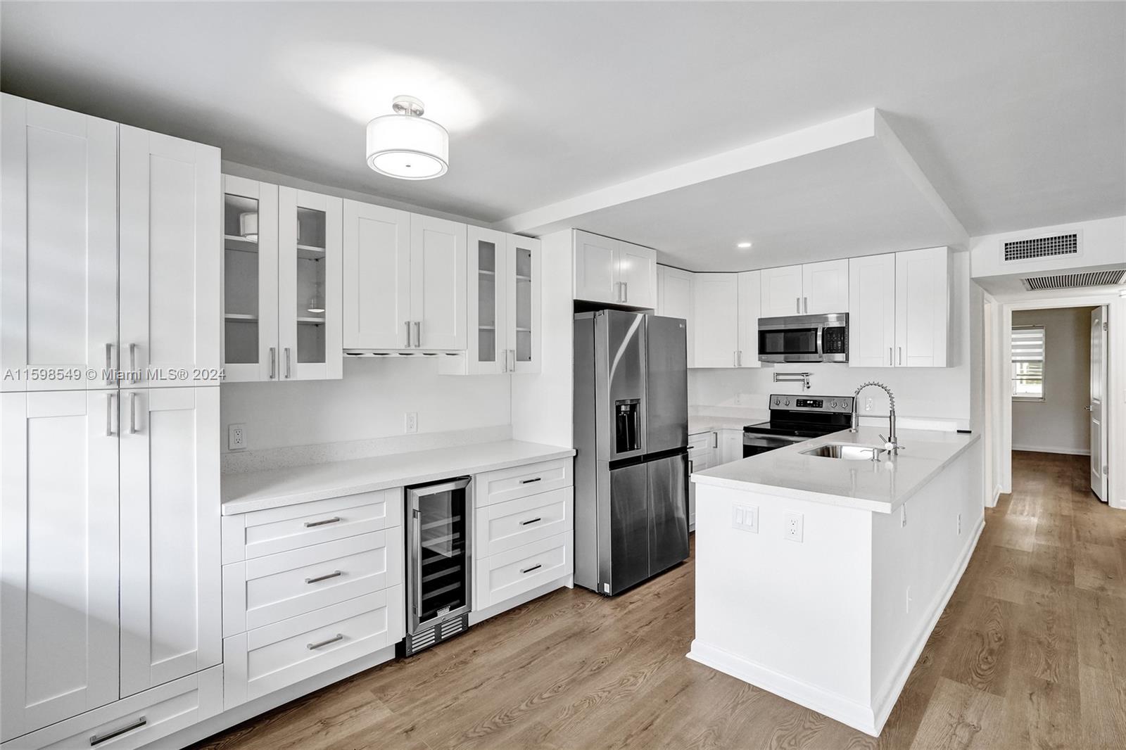 Markham L , Deerfield Beach, FL 33442