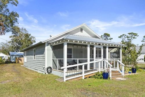 509 8th St, Port St. Joe, FL, 32456-1715 | Card Image