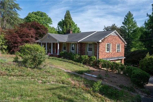 4229 Mashie Dr, Pfafftown, NC, 27040-9719 | Card Image