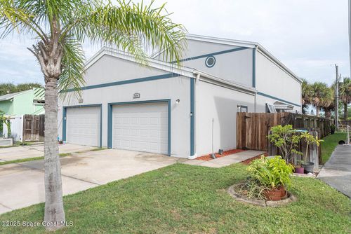 504 Adams Ave, Cape Canaveral, FL, 32920-2102 | Card Image