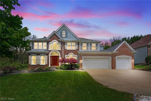 9336 W Hampton Dr, North Royalton, OH, 44133-2883 | Card Image
