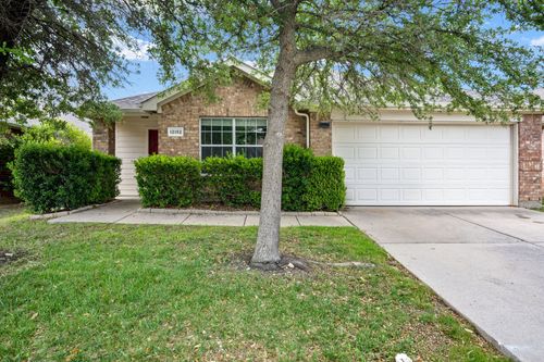 12152 Tacoma Ridge Dr, Fort Worth, TX, 76244-5541 | Card Image