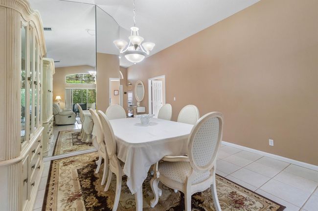 9594 Arbor View Dr, House other with 3 bedrooms, 2 bathrooms and null parking in Boynton Beach FL | Image 13