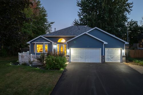 7085 Lower 94th St S, Cottage Grove, MN, 55016-3855 | Card Image