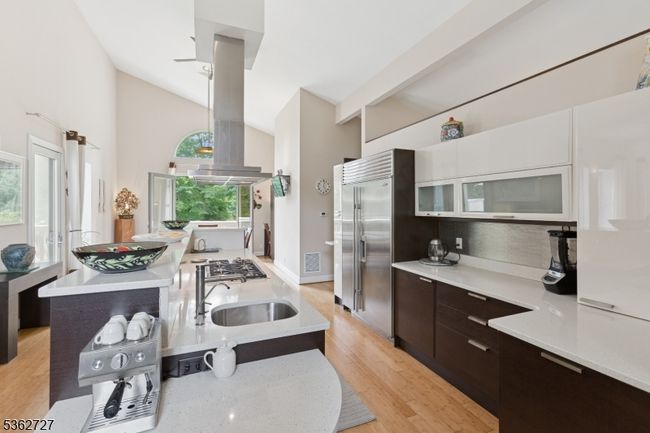 27 Mare Haven Ct, House other with 5 bedrooms, 4 bathrooms and null parking in North Brunswick NJ | Image 13