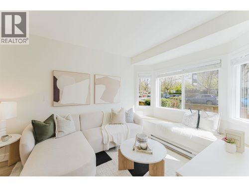 331 Garden Dr, Vancouver, BC, V5L4Z1 | Card Image