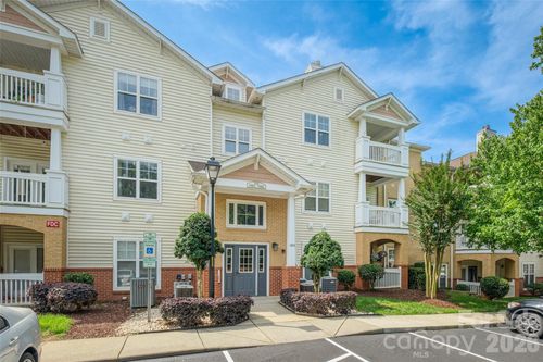 11915 Ridgeway Park Dr, Charlotte, NC, 28277-2990 | Card Image