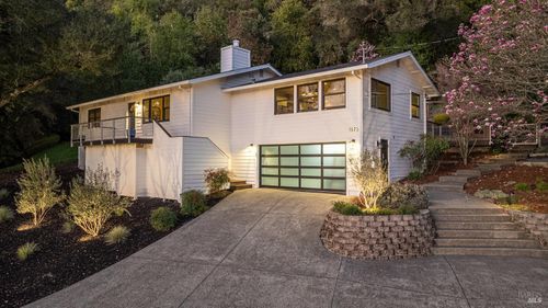 1625 Madrone Avenue, Healdsburg, CA, 95448 | Card Image
