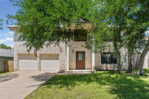 7100 Pine Bluffs Trail, Austin, TX, 78729 | Card Image