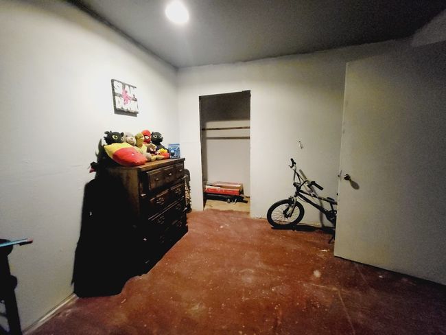213 Hawthorne St, Home with 4 bedrooms, 1 bathrooms and null parking in Elkhart TX | Image 11