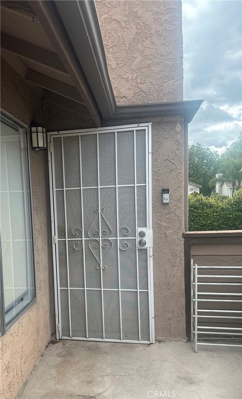 f-1555 Border Ave, Corona, CA, 92882-7026 | Card Image