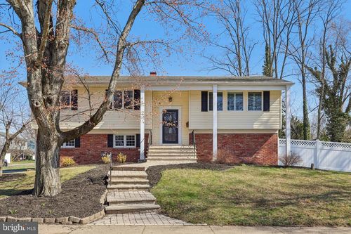6 Rydal Dr, LAWRENCEVILLE, NJ, 08648-3636 | Card Image