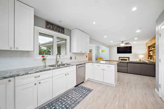 1305 Unity Ave N, House other with 4 bedrooms, 3 bathrooms and null parking in Golden Valley MN | Image 10