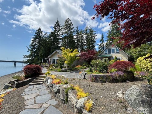 3451 E Pickering Rd, Shelton, WA, 98584-8844 | Card Image