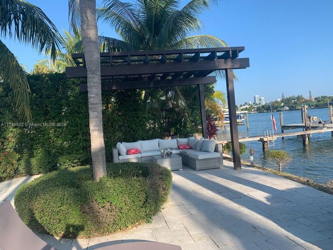 1670 Daytonia Rd, House other with 4 bedrooms, 4 bathrooms and null parking in Miami Beach FL | Image 6