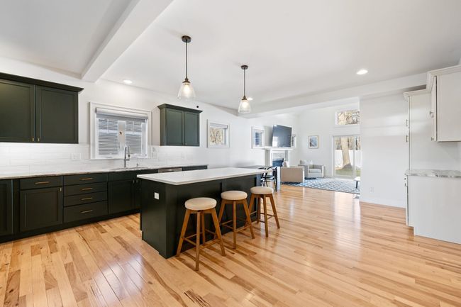 12 Red Barn Dr, House other with 3 bedrooms, 3 bathrooms and null parking in Dover NH | Image 5