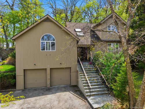 30 Ediths Way, Hastings On Hudson, NY, 10706-3200 | Card Image