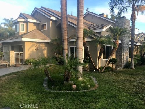 3491 Tapo St, Simi Valley, CA, 93063-1241 | Card Image