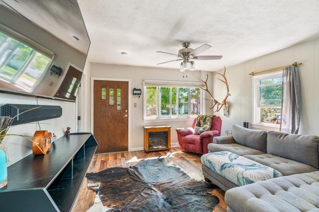 Lots of natural light at 210 Yellowstone Avenue, Laurel, MT 59044 | Image 7