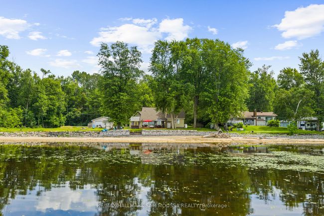 4350 Armitage Ave, House other with 3 bedrooms, 2 bathrooms and 6 parking in Dunrobin ON | Image 37