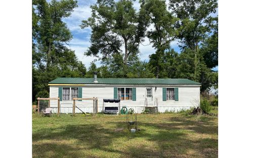 11692 225th Rd, Live Oak, FL, 32060-5718 | Card Image
