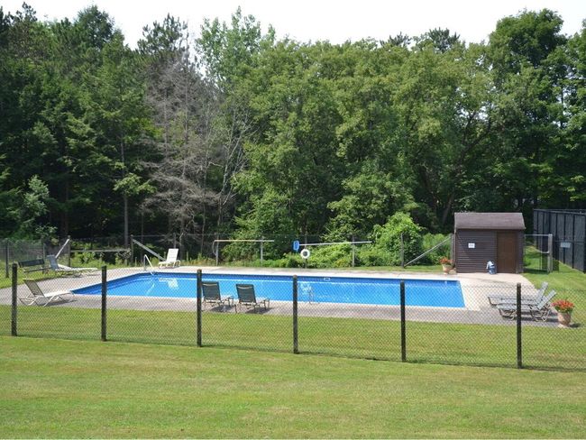 342 Acorn Ln, Condo with 2 bedrooms, 3 bathrooms and null parking in Shelburne VT | Image 25