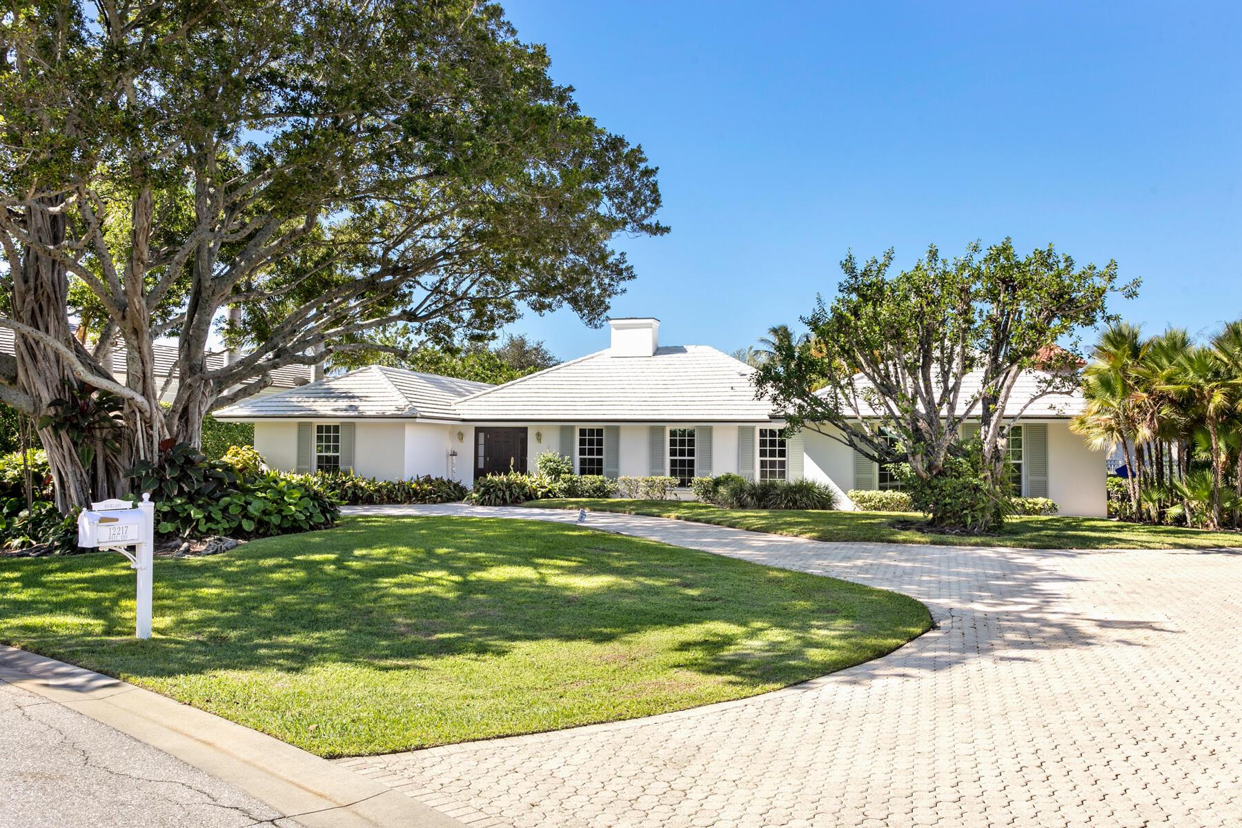 End , North Palm Beach, FL 33408