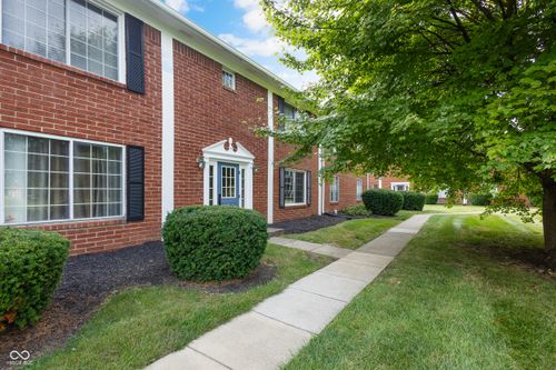 6504a-6504 Stony Ridge Way, Indianapolis, IN, 46260-4539 | Card Image