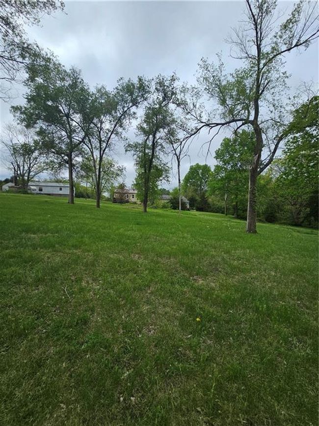 View of yard | Image 26