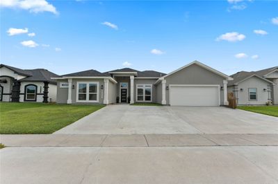 14209 Leos Court, House other with 4 bedrooms, 3 bathrooms and null parking in Robstown TX | Image 1