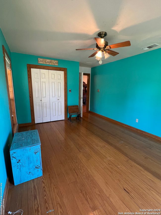 1515 Flying L Dr, For Sale in Bandera Zoocasa