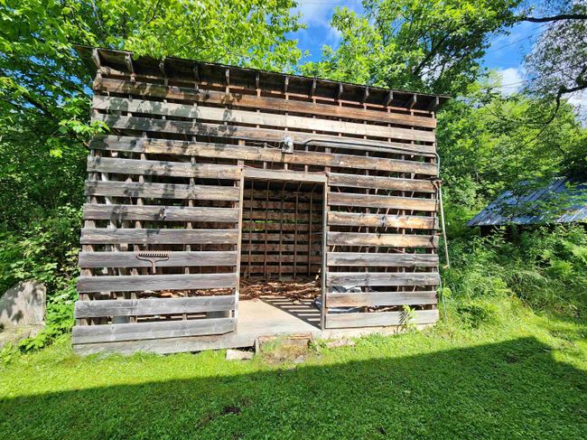 713 Vt Rte 253 Rd, House other with 3 bedrooms, 2 bathrooms and null parking in Beecher Falls VT | Image 4