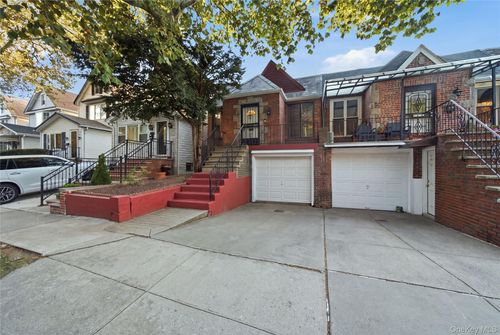 62-16 84th Street, New York, NY, 11379 | Card Image