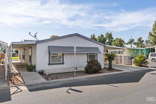 spc-73-1343 W Morton Ave, Porterville, CA, 93257-1969 | Card Image