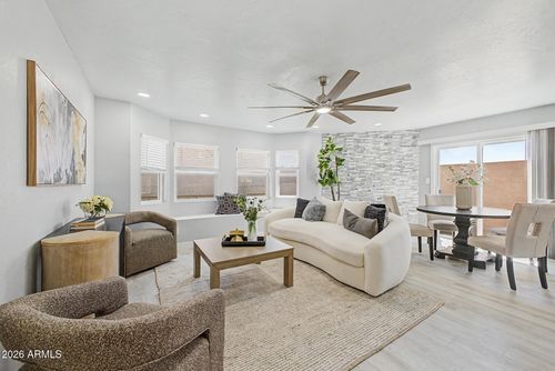 10949 E Hope Dr, Scottsdale, AZ, 85259-6957 | Card Image