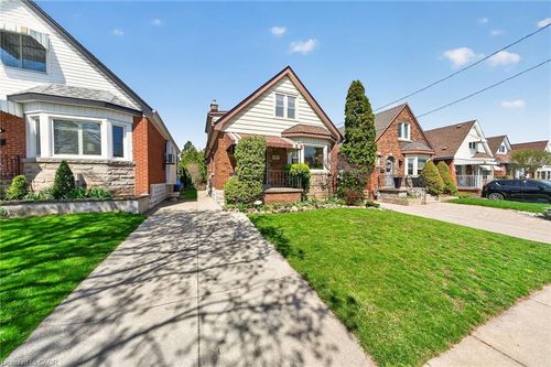 188 Wexford Ave S, Hamilton, ON, L8K2P2 | Card Image