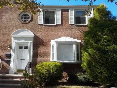 A-2 - 260-03 73rd Avenue, Home with 1 bedrooms, 1 bathrooms and null parking in Glen Oaks NY | Image 1