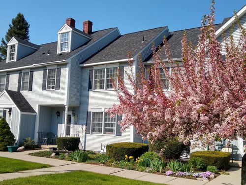 35-35 Twin Cir, Middlebury, VT, 05753-1500 | Card Image