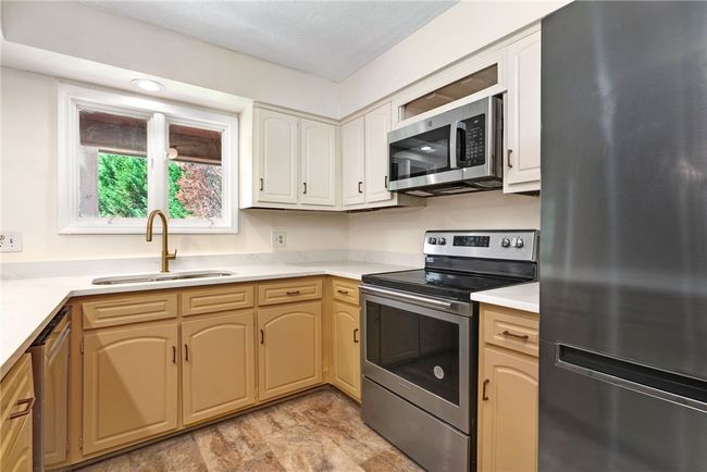 Kitchen | Image 5