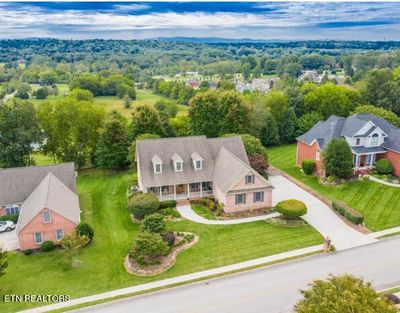 510 Oak Chase Blvd, House other with 6 bedrooms, 4 bathrooms and null parking in Lenoir City TN | Image 1