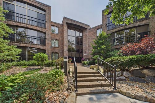 322-5501 Dewey Hill Rd, Edina, MN, 55439-1913 | Card Image