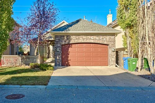 250 Strathridge Pl Sw, Calgary, AB, T3H4J2 | Card Image