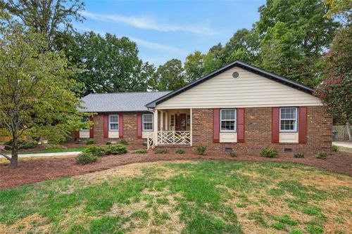 3511 Spicebush Trl, Greensboro, NC, 27410-2907 | Card Image