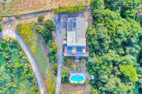 10705 Dublin Canyon Rd, Pleasanton, CA, 94588-2803 | Card Image