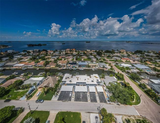 APT-11 - 2186 Edythe Dr, Condo with 2 bedrooms, 1 bathrooms and null parking in DUNEDIN FL | Image 40