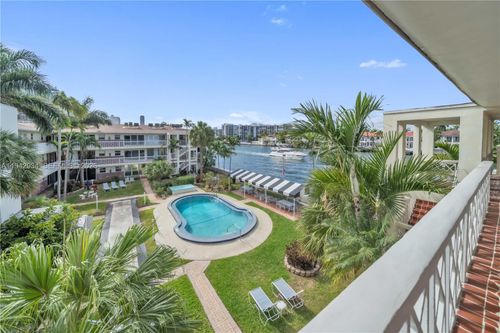 apt-302-2400 S Ocean Dr, Hollywood, FL, 33019-2637 | Card Image